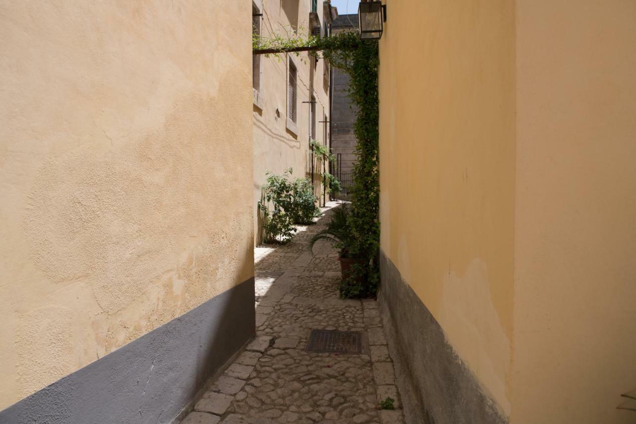 Qui Ed Ora,Guest House. Noto Exterior photo